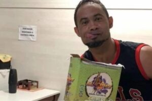Condenado por assassinato, Goleiro Bruno vai vender açaí no Rio de Janeiro