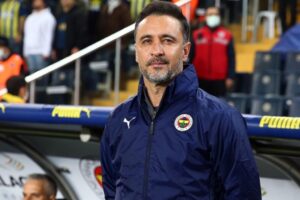 Treinador Vítor Pereira, que irá dirigir o Corinthians