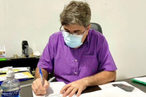 Câmara de Silvânia afasta prefeito por 90 dias