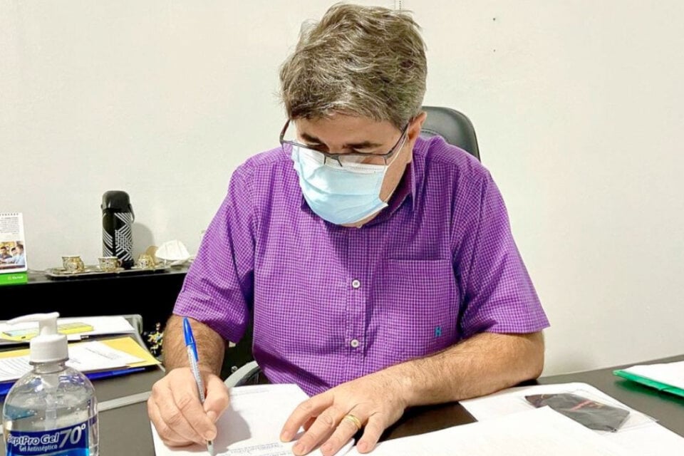 Câmara de Silvânia afasta prefeito por 90 dias