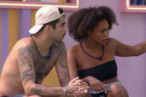 No BBB 22, Pedro Scooby e Jessilane discutem após ele chamá-la de influenciável