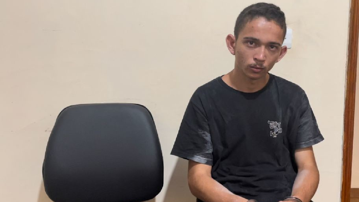 A Polícia Civil prendeu Cristian Barcelos, suspeito de envolvimento em pelo menos três homicídios ocorridos na cidade de Trindade.