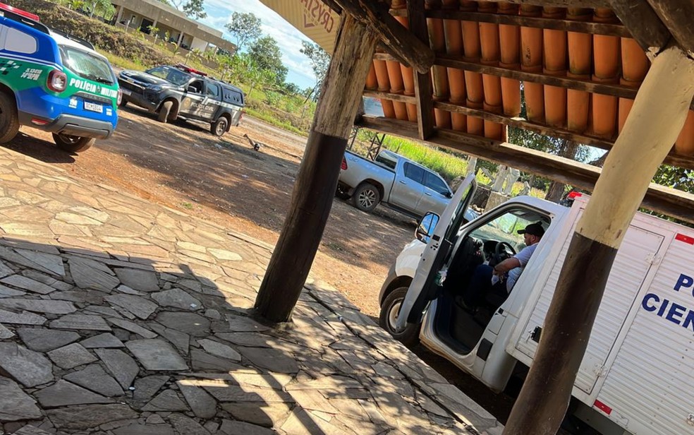 Adolescente é encontrado morto atrás de um bar, em Niquelândia