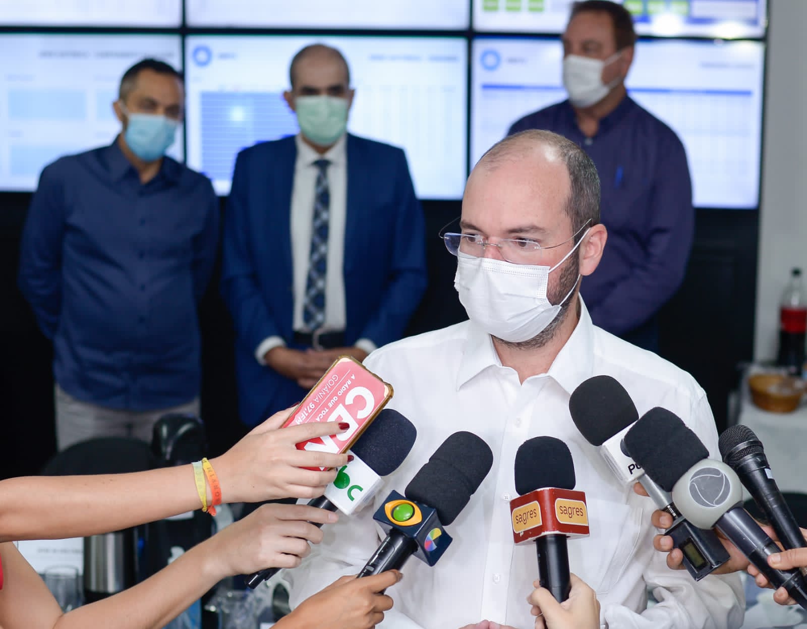 Secretário de projetos da prefeitura de Goiânia, Arthur Bernardes, lança novidades no transporte coletivo (Foto: Prefeitura)