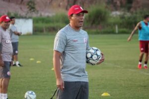 Edson Silva, durante passagem no Náutico