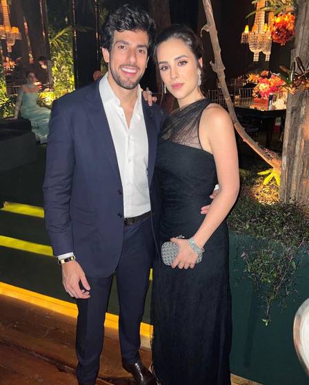 Filhos de Faustão posam com respectivos pares em festa; veja fotos