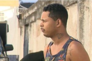 Homem chama a polícia para ele mesmo e diz que mataria a ex se não fosse preso