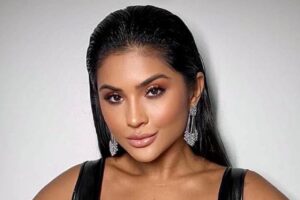 Influencer apostou em look que exibiu suas curvas. Mileide Mihaile posa de lingerie meia-taça e famosos comentam; veja foto