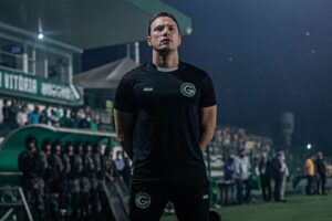 Bruno Pivetti, treinador do Goiás