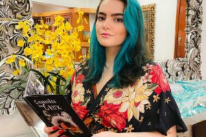 Escritora goiana Marcella Andrade lança primeiro capítulo de HQ Os Guardiões da Crux nesta sexta-feira (11/3)