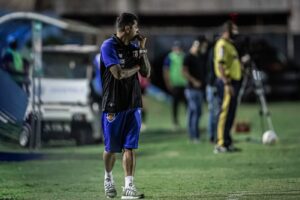 Wender Said, treinador do Grêmio Anápolis