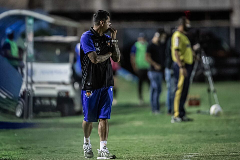 Wender Said, treinador do Grêmio Anápolis
