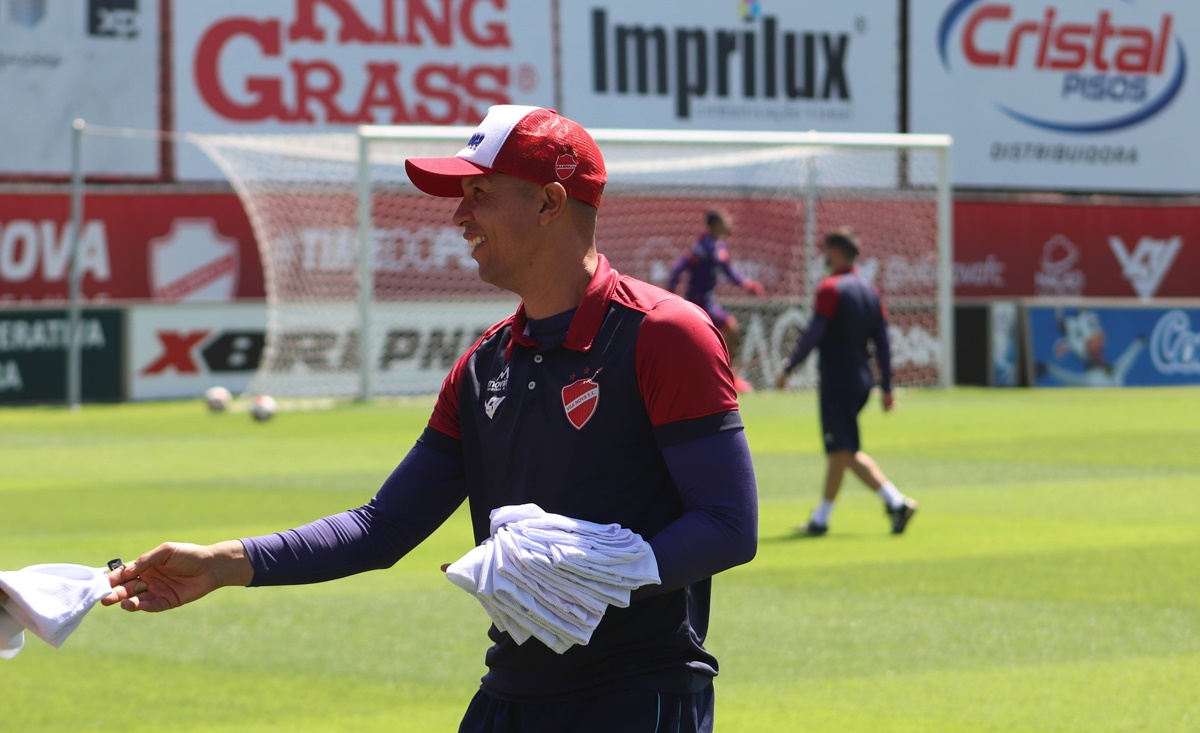 Higo Magalhães quer Vila Nova letal contra o Guarani. Foto: Comunicação - Vila Nova