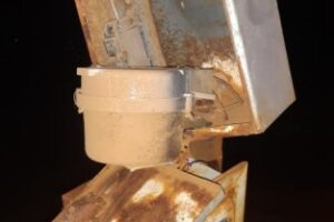 medidor de energia danificado