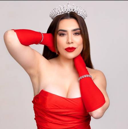 Naiara Azevedo rebate críticas por cópia de Marília Mendonça e exibe ensaio completo 4