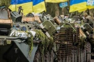 Ucrânia encontra 440 corpos em vala comum na cidade reconquistada de Izium (Foto: Reprodução)