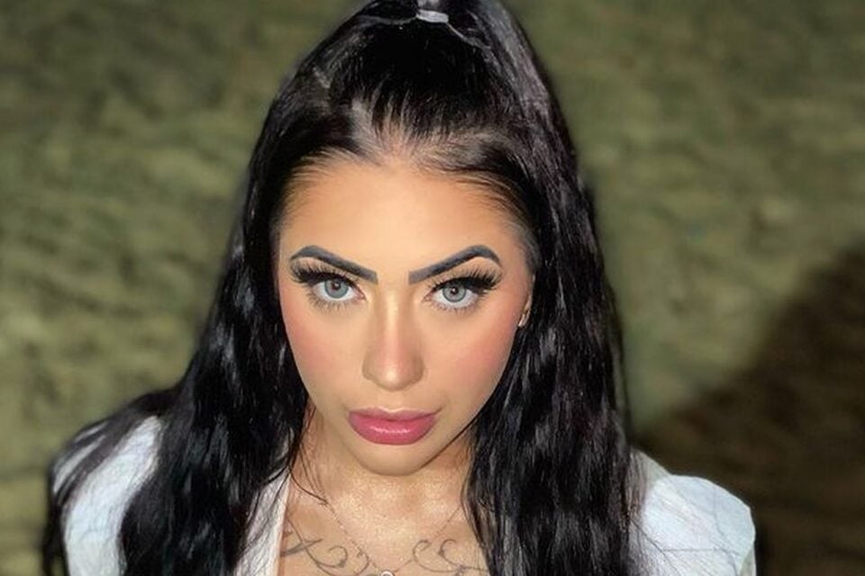 MC Mirella fala sobre cenas de sexo no Privacy: "sou uma das melhores"; veja fotos plataforma de conteúdo adulto Dynho Alves