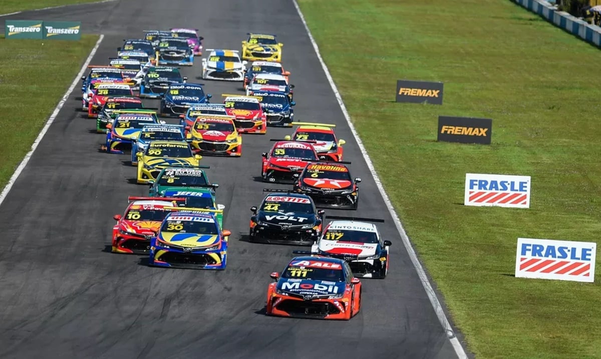 Grid de largada da Stock Car em Goiânia