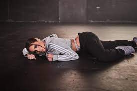 'Envolver', de Anitta, é 17ª mais ouvida no mundo e quebra recorde da cantora