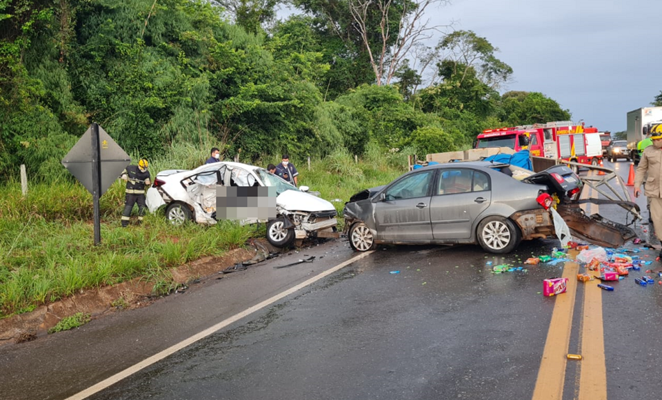 Acidente na GO-060 mata motorista e deixa outro ferido, em Trindade (GO)