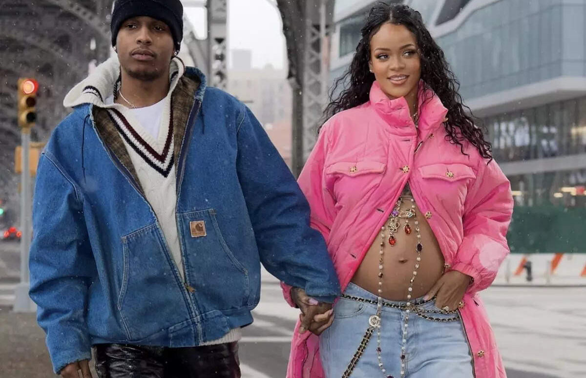 João Azevêdo (PSB) aproveitou viagem de cantora ao Brasil para promover a rede materno-infantil Governador Rihanna a ter filho na Paraíba