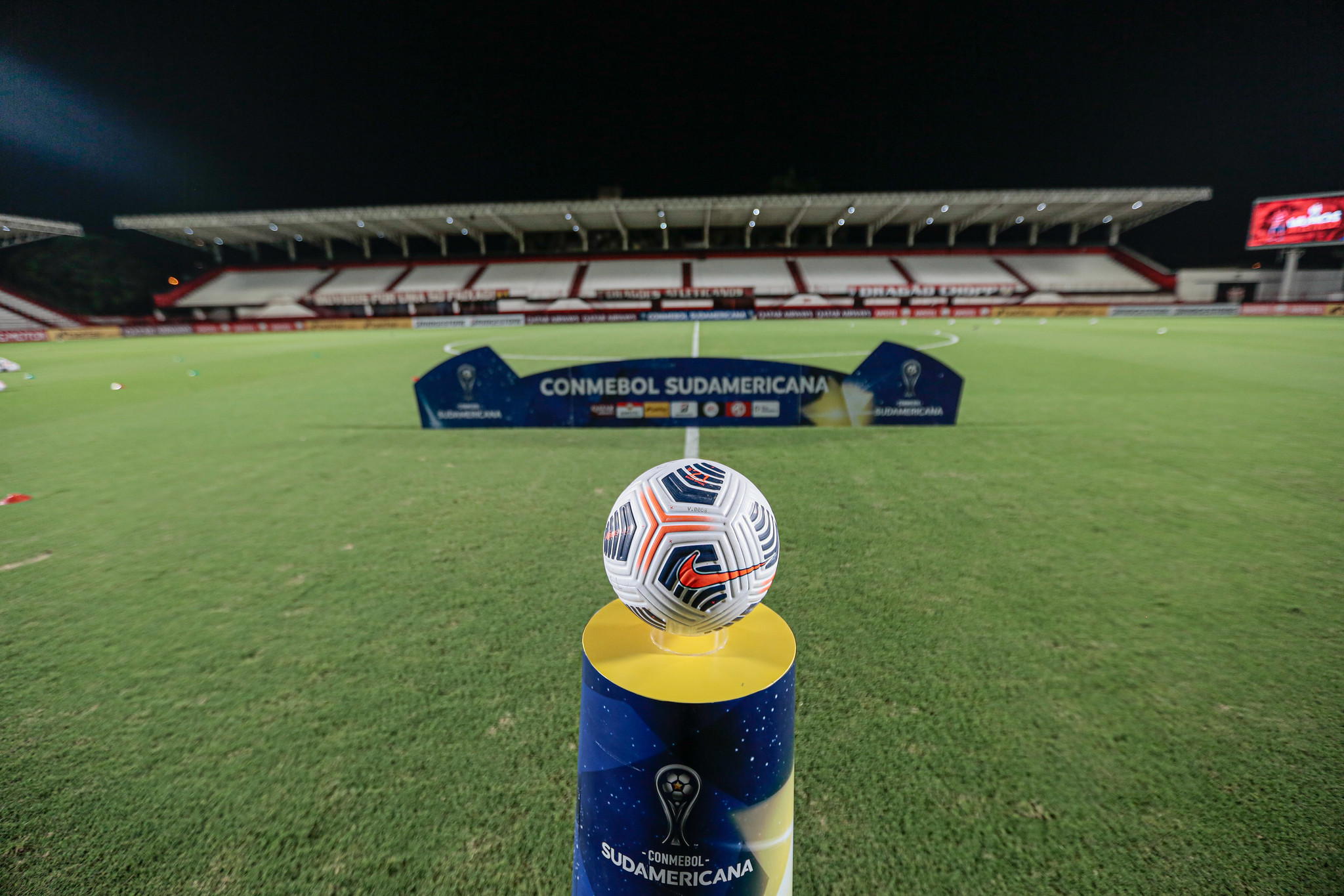 Sul-Americana 2021 no estádio Antônio Accioly