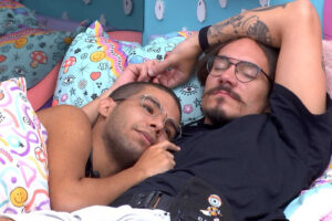 Pernambucano pediu para dormir de conchinha. BBB 22: Vyni fala sobre ter relações com Eliezer: "Quer resolver esse problema?"
