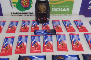 Homem é preso suspeito de furtar barras de chocolate em supermercado de Rio Verde (GO)