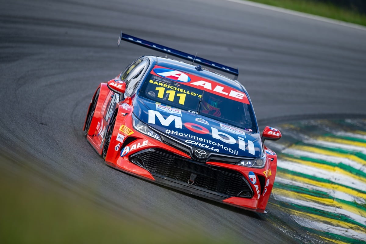 Rubens Barrichello em corrida da Stock Car