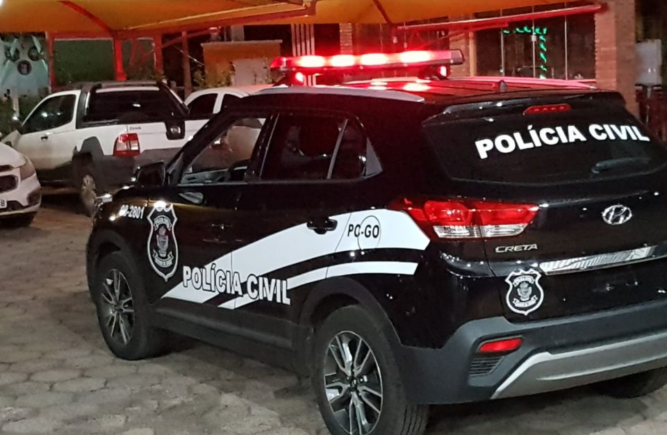 Jhennyfer Cristine, de 25 anos, estava em um pesque pague do município e foi chamada pelo namorado para ir até a casa dele (Foto: Reprodução - Redes Sociais)