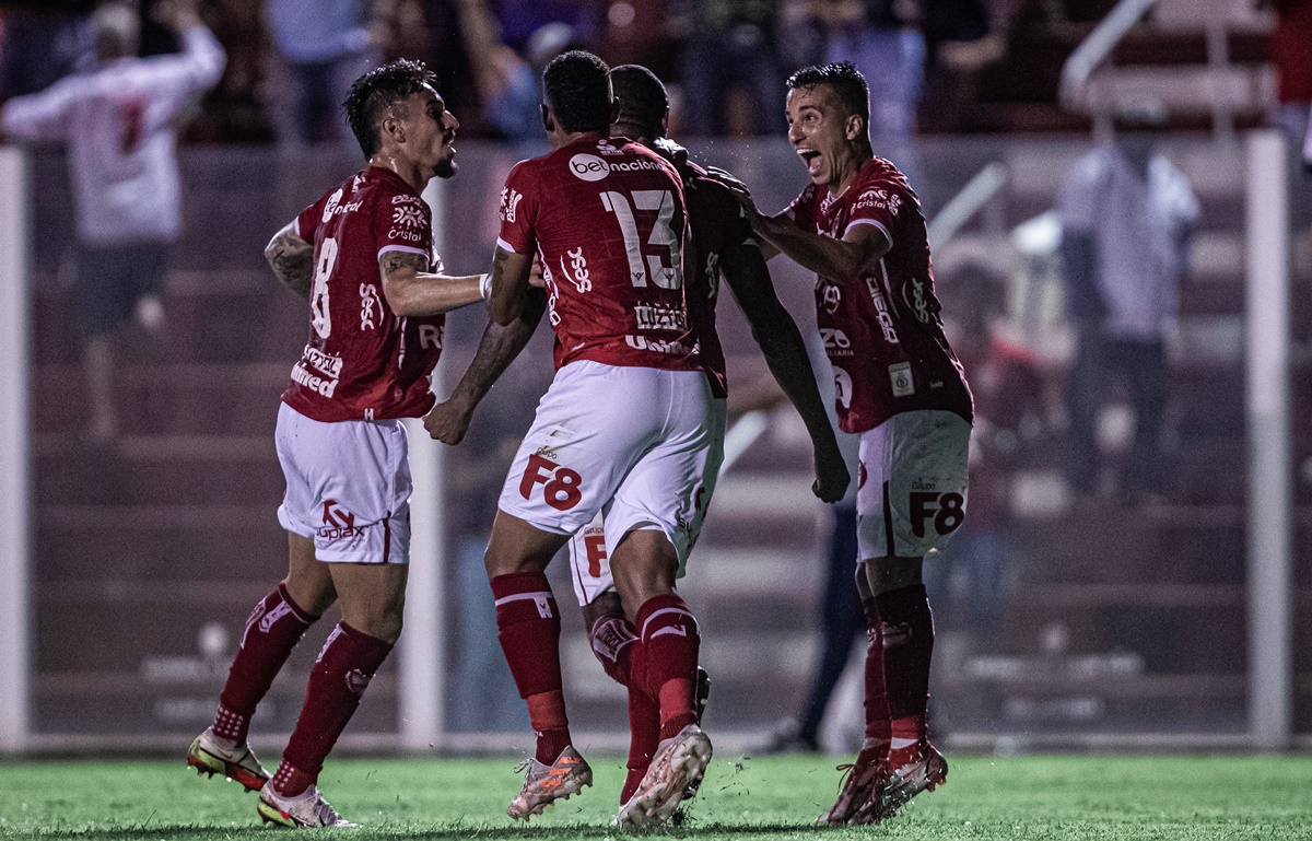 Jogadores do Vila Nova