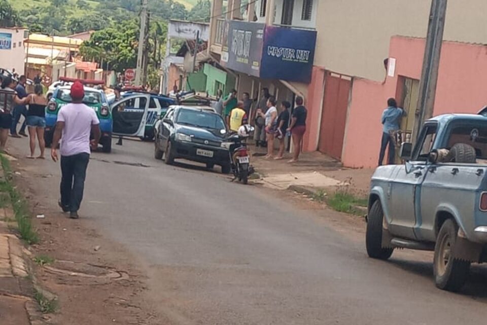 Feminicídio aconteceu no centro de Terezópolis de Goiás (Foto: Reprodução)