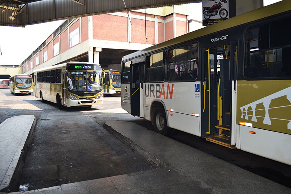 Tarifa de ônibus em Anápolis passa a custar R$ 4,95 a partir desta terça-feira (01). (Foto: Divulgação/ Internet)