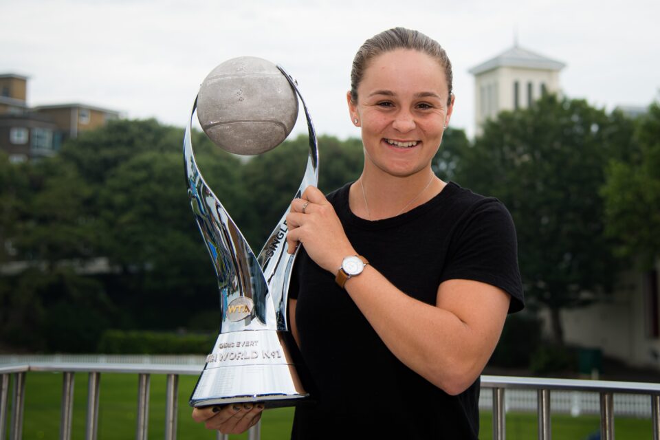 Ashleigh Barty se aposentou do tênis aos 25 anos