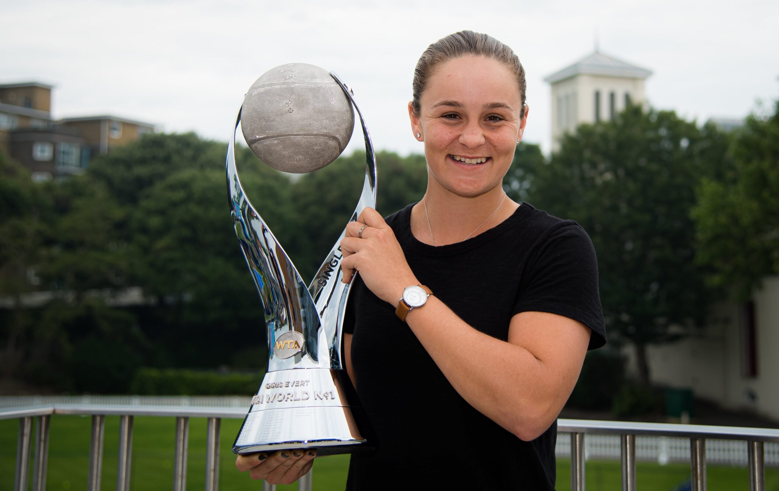 Ashleigh Barty se aposentou do tênis aos 25 anos