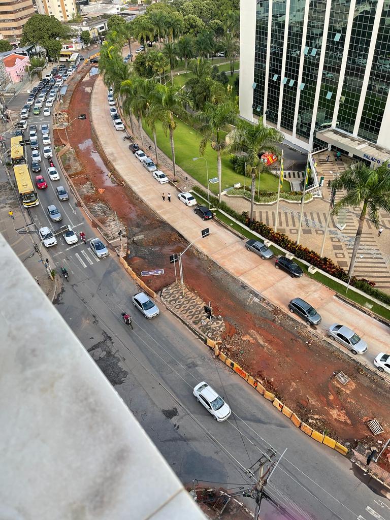 Praça Cívica sem árvores (Foto - Maria Thereza Alencastro Veiga)