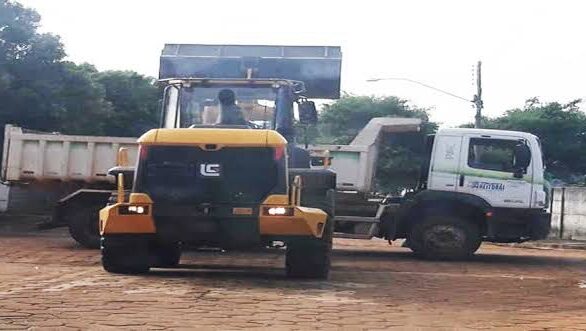 Dercarp cumpre 10 mandados de busca e apreensão em residências e na prefeitura. Polícia Civil apura fraudes em licitações de Heitoraí