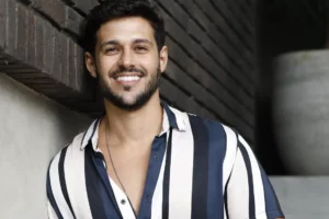 Ex-BBB segue evoluindo após acidente na Marginal Pinheiros. Rodrigo Mussi tem alta da UTI e continuará reabilitação na enfermaria