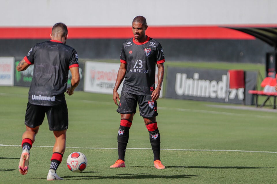 Rickson treinando no CT do Dragão