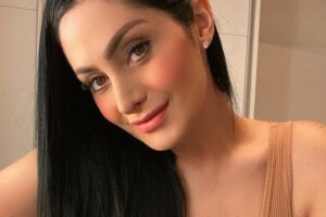 "Vazaram justo os vídeos mais picantes", disse a gaúcha. Ex-BBB Francine se pronuncia após ter vídeos íntimos vazados do OnlyFans