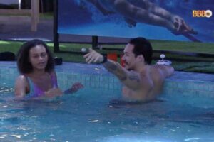 Professora foi acuada por ele na piscina no que ela considerou 'brincadeira'. BBB 22: Equipe de Jessilane volta atrás após repúdio a Eliezer