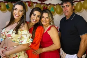 Cantora usou as redes sociais para agradecer os fãs. Naiara Azevedo se pronuncia após família ser feita refém durante assalto
