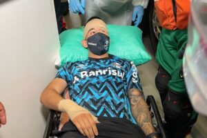 Villasanti atacado por pedra