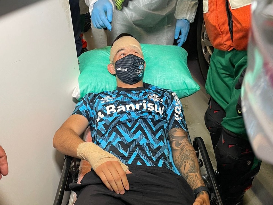 Villasanti atacado por pedra