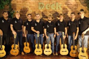 Teatro Goiânia recebe Grupo 10 Cordas e moda de viola nesta quinta-feira