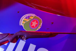 Arma que matou "hispter da Federal" é espingarda de chumbinho modificada