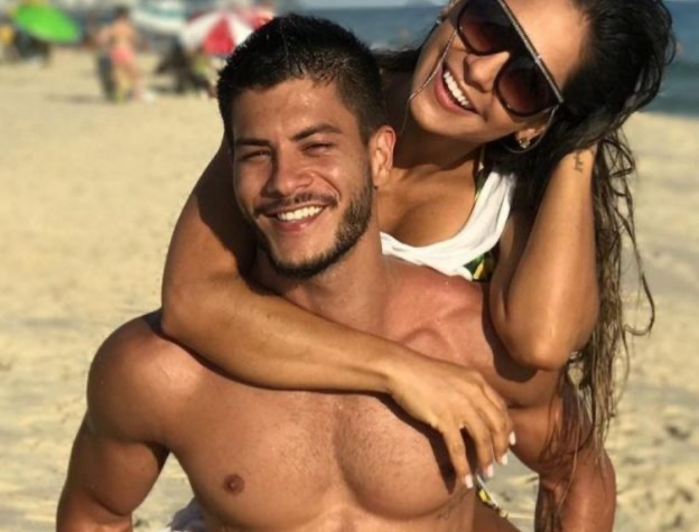 BBB 22: Arthur Aguiar explica por quê não usa aliança de casamento com Maíra Cardi