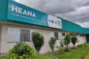 Profissional da construção precisou ser internado no Hospital Estadual de Urgências Dr. Henrique Santillo (Foto: Divulgação - Governo de Goiás)