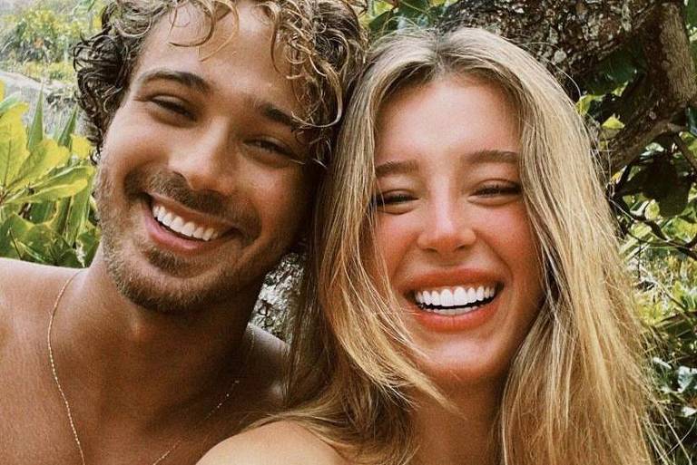 Duda Reis anuncia fim de namoro com Andre Luiz Frambach