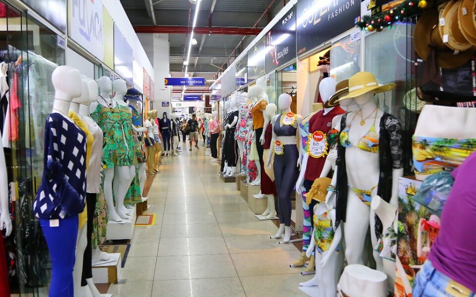 Mercado de moda em Goiânia